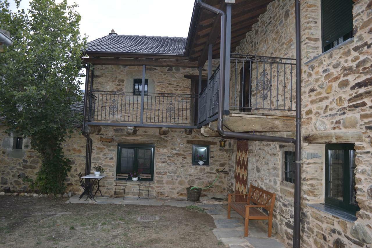 La Casa De Rosa Guest House Filiel Екстериор снимка
